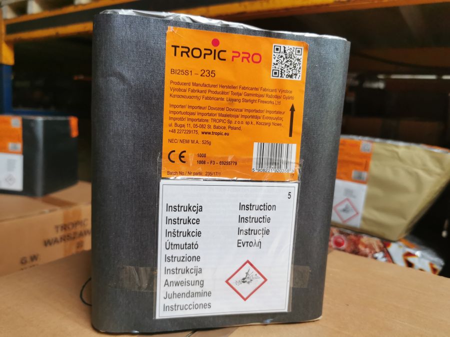 Blue tail to brocade king - F3 Feuerwerksbatterie von Tropic