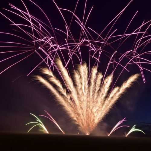 Großfeuerwerk auf Burg Warberg